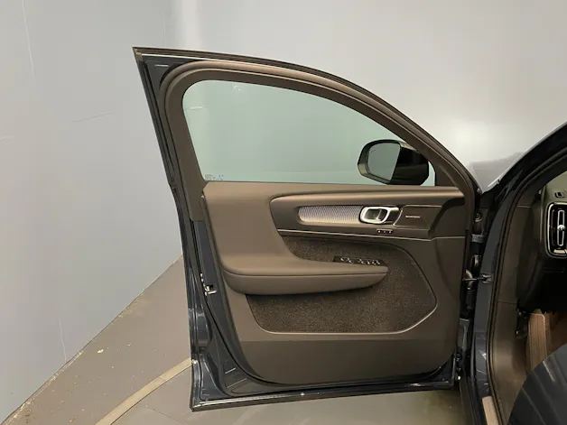 Volvo EX40 Twin Black Edition AWD