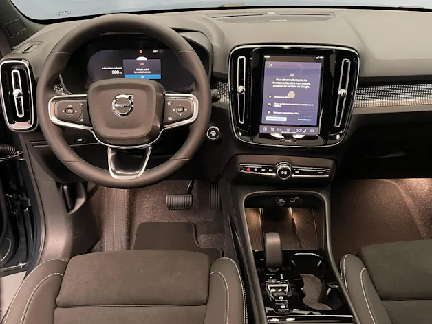 Volvo XC40 2.0 B4 MH Black Edition