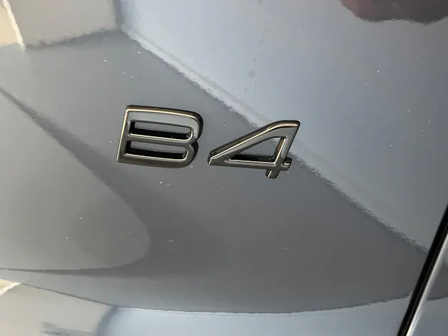 Volvo XC40 2.0 B4 MH Black Edition