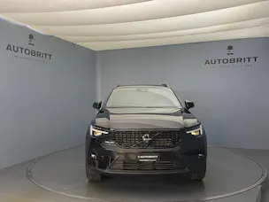 VOLVO XC40 2.0 B4 MH Black Edition