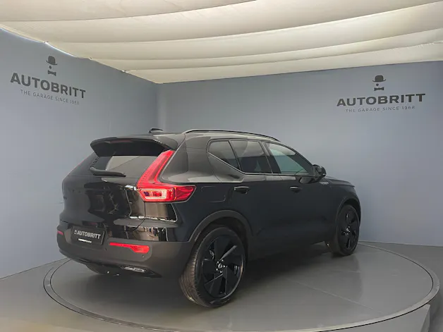 Volvo XC40 2.0 B4 MH Black Edition