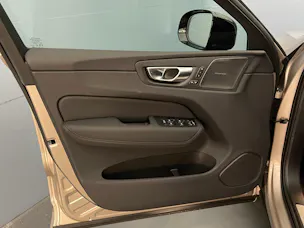 Volvo XC60 2.0 T6 TE Ultra Dark eAWD