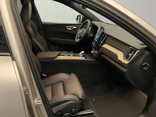 Volvo XC60 2.0 T6 TE Ultra Dark eAWD