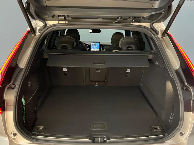 Volvo XC60 2.0 T6 TE Ultra Dark eAWD
