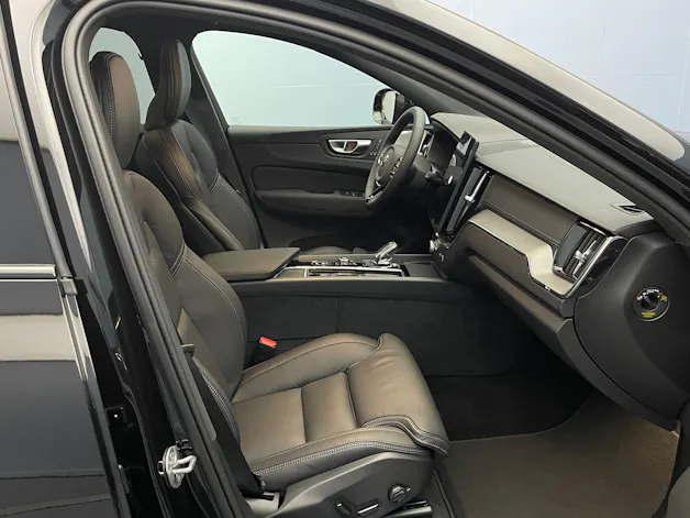 VOLVO XC60 2.0 T8 TE Black Edition eAWD