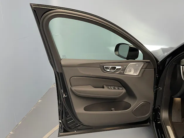Volvo XC60 2.0 T8 TE Black Edition eAWD