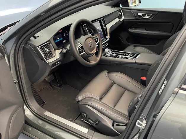 Volvo V60 2.0 T6 TE Ultra Dark eAWD