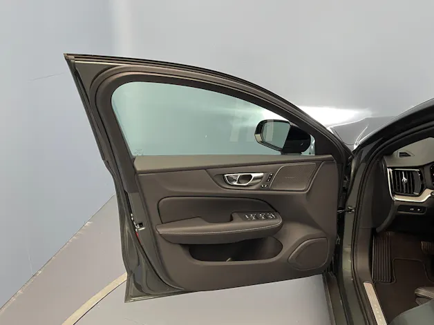 Volvo V60 2.0 T6 TE Ultra Dark eAWD