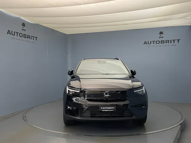 Volvo EX40 Twin Black Edition AWD