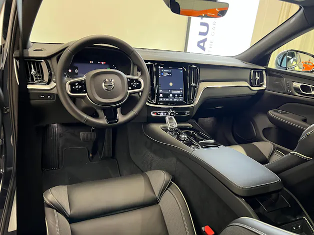 Volvo V60 2.0 T6 TE Ultra Dark eAWD