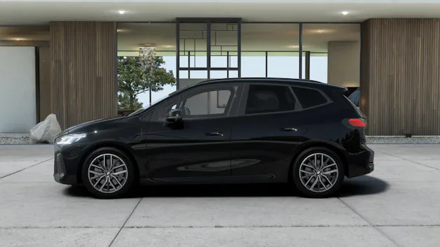 BMW 230e xDrive paddles Active Tourer