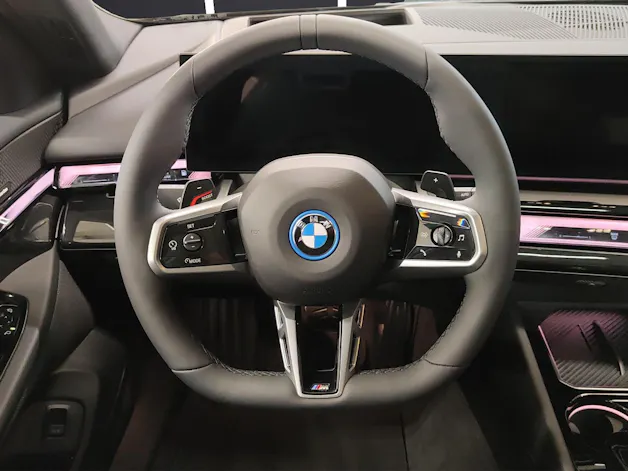 BMW 550e xDrive Touring