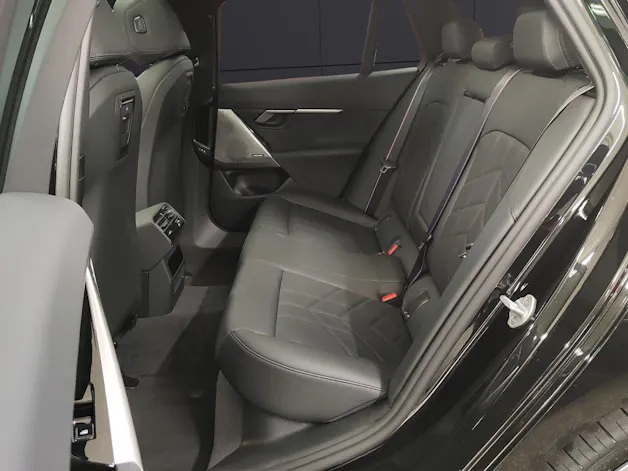 BMW 550e xDrive Touring