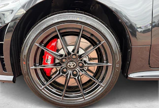 https://vehicle.imgix.net/4353429/e0543d08-07dd-49f2-bc8a-15cf10373755.jpg