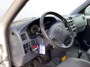 Toyota HIACE Kombi LWB 2.5 D-4D 3 P. CS