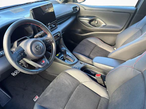 image du véhicule TOYOTA Yaris 1.5 VVT-i HSD GR Sport