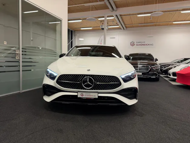 Mercedes-Benz A 180 AMG Line