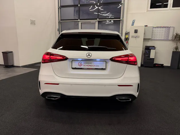 Mercedes-Benz A 180 AMG Line