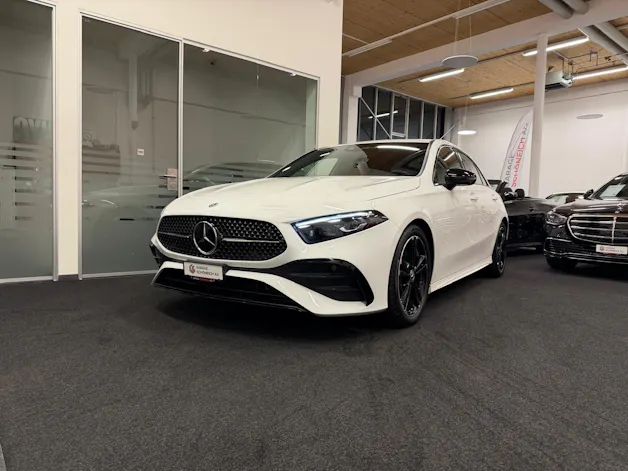 Mercedes-Benz A 180 AMG Line