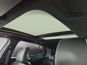 https://vehicle.imgix.net/4353466/c348e28c-0e1f-48e1-b121-55dcd1539206.jpg