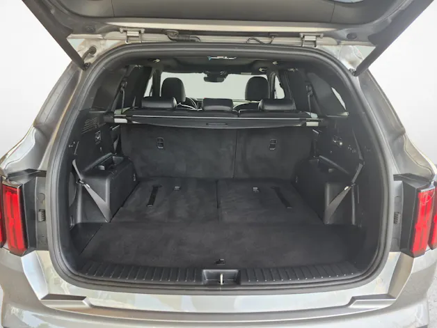 Kia Sorento 1.6 T-GDi Plug-in Hybrid Style 7P / ab 3,99% Leasing bei Abschluss einer Protect Autoversicherung