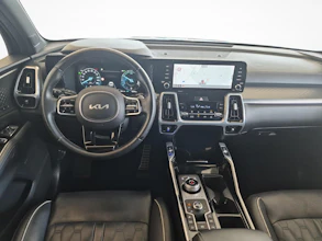 https://vehicle.imgix.net/4353474/4b28570d-bdd3-44bb-a829-87aee3d8dc96.jpg