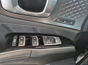 Fahrzeugbild KIA Sorento 1.6 T-GDi Plug-in Hybrid Style 7P / ab 3,99% Leasing bei Abschluss einer Protect Autoversicherung