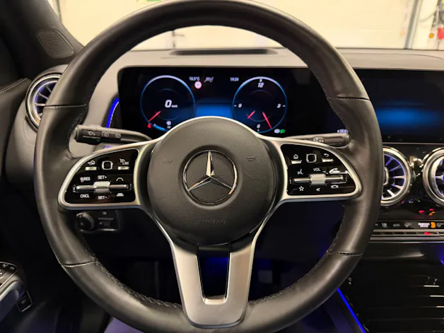 Mercedes-Benz GLB 220 d Progressive 4matic