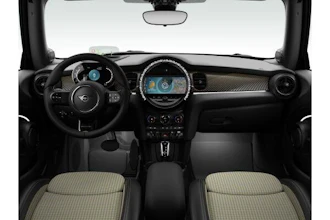 https://vehicle.imgix.net/4353491/1d86738b-1841-4456-b839-132117f48772.jpg