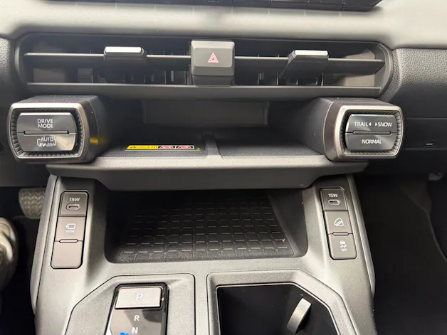 Suzuki New Across 2.5 PHEV Compact Top 4x4