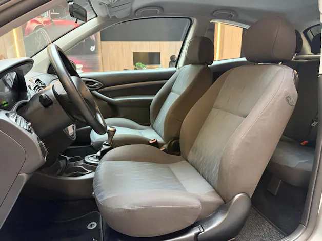 Ford Focus 1.6i 16V Ambiente