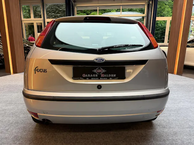 Ford Focus 1.6i 16V Ambiente