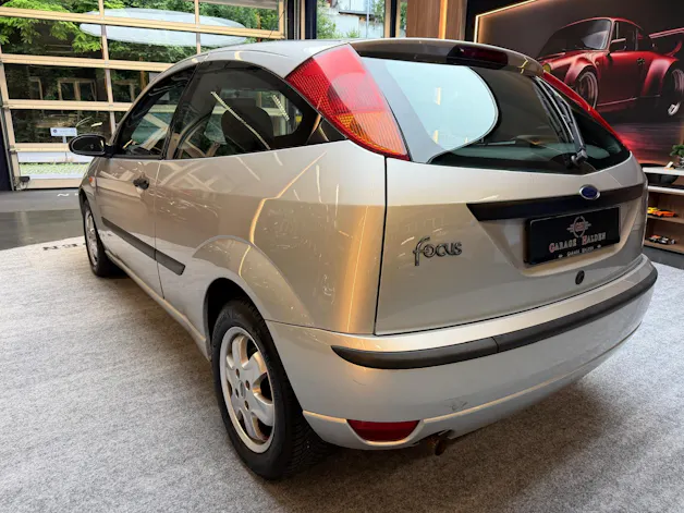 Ford Focus 1.6i 16V Ambiente