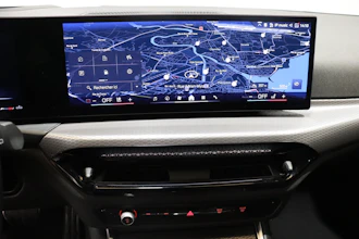 https://vehicle.imgix.net/4353605/02118219-6f00-4ac5-a0bf-927e689c91c6.JPG