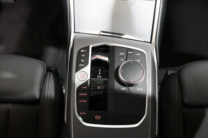image du véhicule BMW 3 SERIES