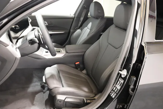 BMW 330i xDrive SAG Touring