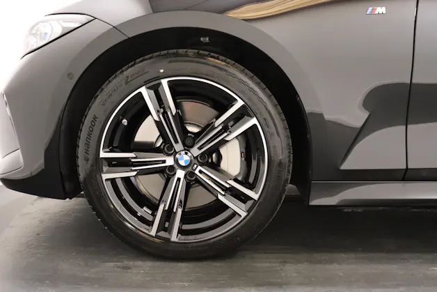 BMW 330i xDrive SAG Touring