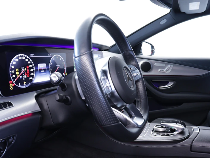 Fahrzeugbild MERCEDES-BENZ E 450
