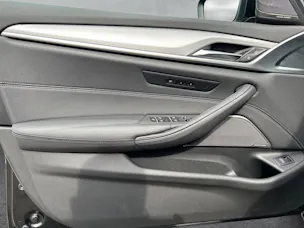 BMW 520d xDrive Touring G31 (CH) 📍
