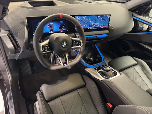 BMW X3 M50i