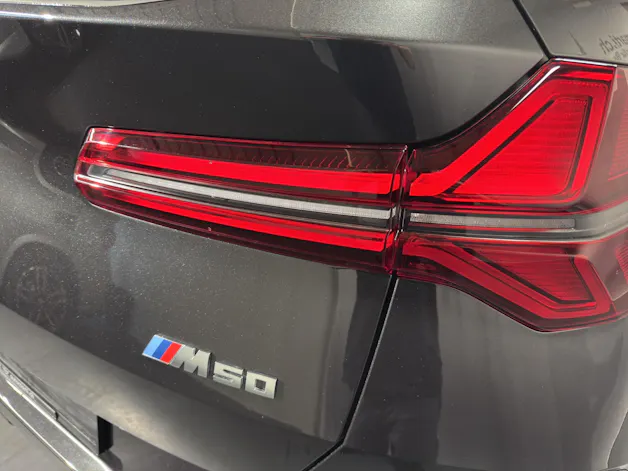 BMW X3 M50i