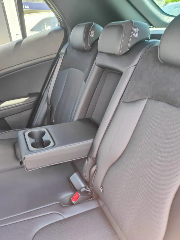 Kia Sportage 1.6 T-GDi Hybrid Black Edition