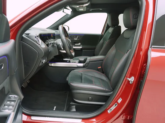 Mercedes-Benz GLB-Klasse GLB 250 AMG Line 4matic