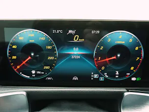 Mercedes-Benz GLB-Klasse GLB 250 AMG Line 4matic