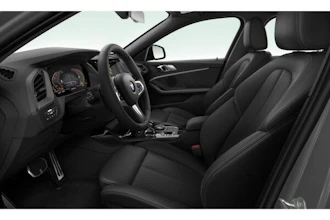 https://vehicle.imgix.net/4353769/26db8487-1288-416b-98e0-115a6bea591b.jpg