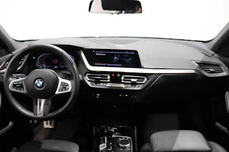 https://vehicle.imgix.net/4353769/69ea2627-0c5d-4fa2-87cb-e205133174dc.JPG