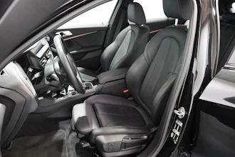 https://vehicle.imgix.net/4353769/f8a4445e-09a8-41bc-8b30-710d2522c91f.JPG