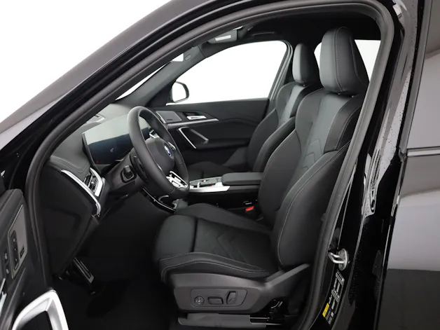 BMW X1 30e xDrive paddles