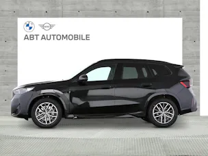 BMW X1 30e xDrive paddles