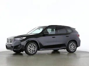 BMW X1 30e xDrive paddles